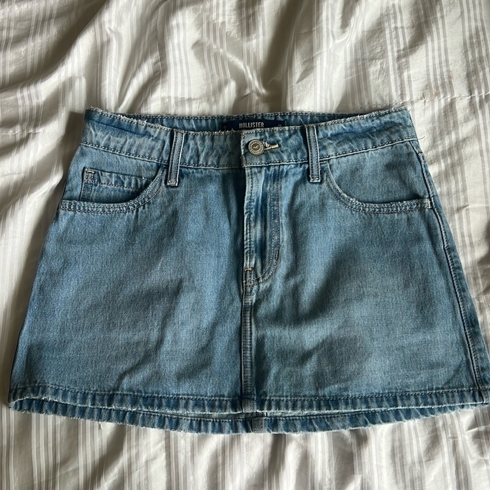 Hollister denim skirt